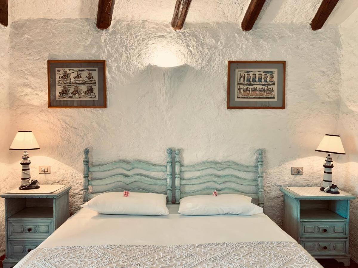 Eleni Room Costa Dorata 外观 照片